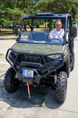 Speciális quadokat és utánfutókat kaptak az önkéntesek