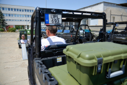 Speciális quadokat és utánfutókat kaptak az önkéntesek