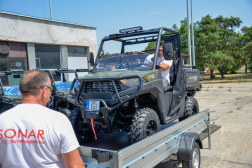 Speciális quadokat és utánfutókat kaptak az önkéntesek