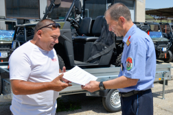 Speciális quadokat és utánfutókat kaptak az önkéntesek