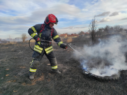 Szabadtéri tűznél avatkoznak be a szolnoki önkéntesek