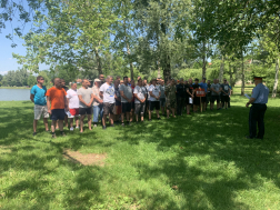 Az idei versenyre tizenhat csapat nevezett.