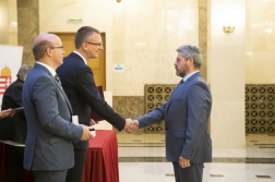 Tanárait, oktatóit ünnepelte a katasztrófavédelem