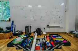 Eskü a zászlók alatt, új tagok a HUNOR-ban