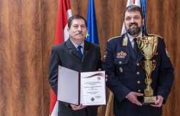 Az Év Önkéntes Mentőszervezete címet a Bükk Mentőcsoport nevében Kohánka István nyugállományú polgári védelmi ezredes, parancsnok vette át Lipták Attila tűzoltó dandártábornok, igazgatóval együtt