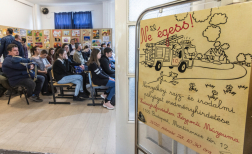 A díjátadó résztvevői a Katasztrófavédelem Központi Múzeumában