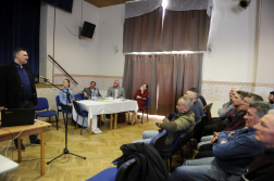 Szakmai előadás a felkészítésen