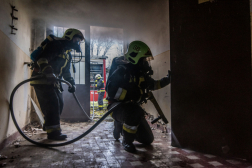 	Így kerülhetjük el, hogy a tűzoltókkal töltsük a karácsonyt