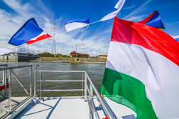 Szolgálatba állt a katasztrófavédelem járőrhajója