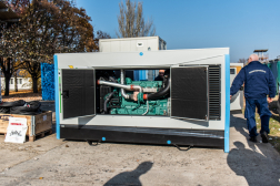  Konténeres áramfejlesztőkkel bővül a katasztrófavédelem eszközparkja